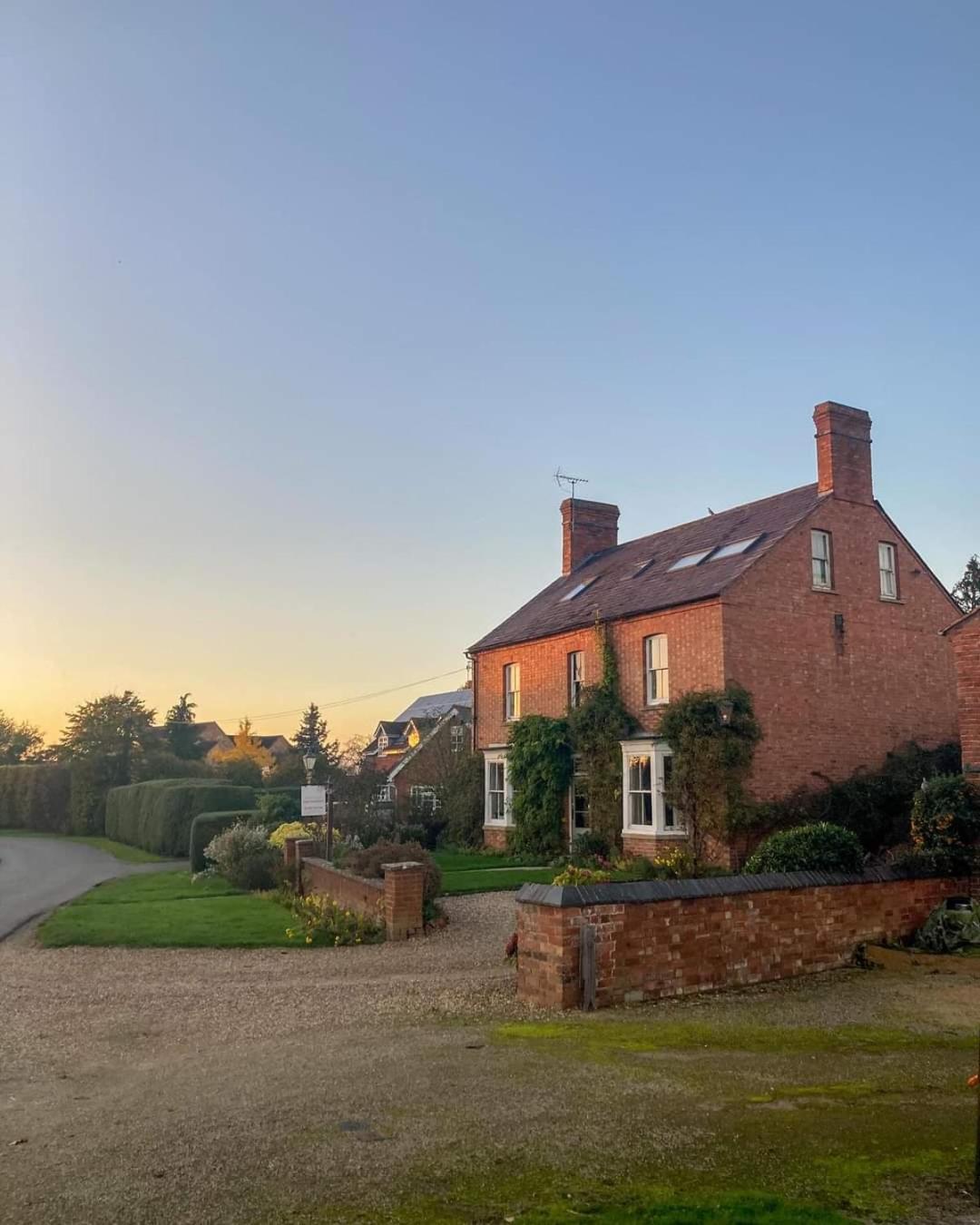 Winton House Bed and Breakfast Stratford-upon-Avon Exteriör bild